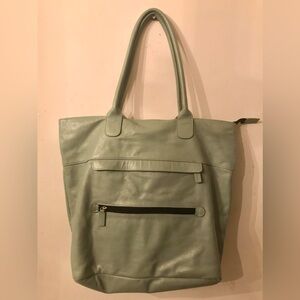 JACK GEORGES
MINT GREEN LEATHER NEVER FULL TOTE -RARE TO FIND 
MADE IN USA